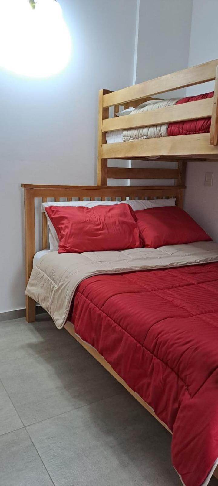 Apart Ruta 40 Apartment Ел Чалтен Стая снимка
